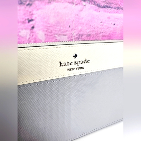 NWOT Kate Spade Wristlet - Gray and White - Picture 4 of 6